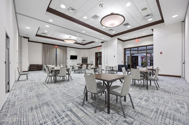 Building Photo - 225 Sweet Pne Trl