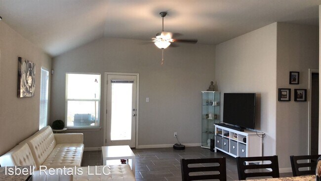 Building Photo - 3900 Flatrock Mountain Dr