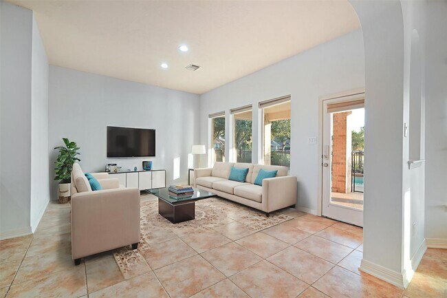 Building Photo - 6915 Monarch Lake Ln