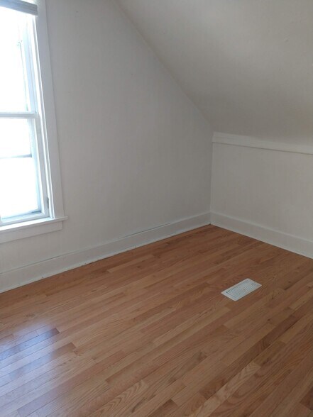 Walk-through Bedroom #3, Upper - 200 W Mill St