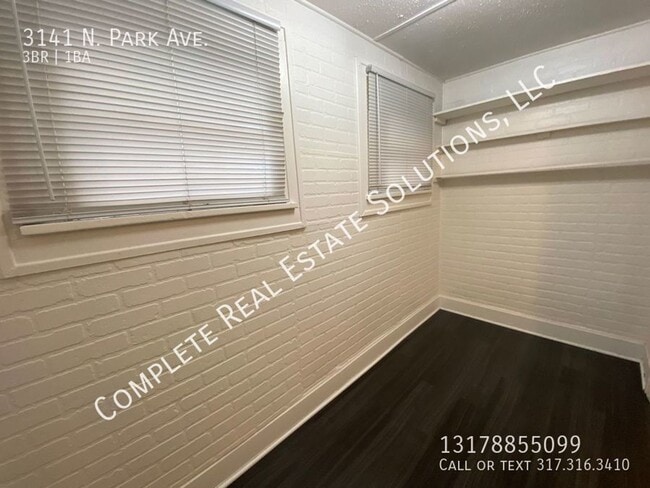 Building Photo - 3141 N Park Ave