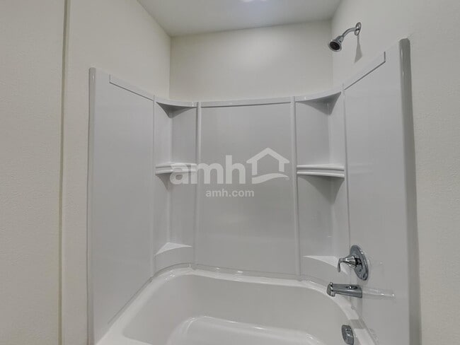 Building Photo - 1068 Grafton Ridge Dr