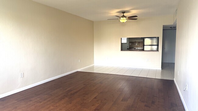 Building Photo - 2760 Banyan Rd