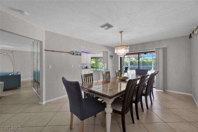 Building Photo - 3055 Round Table Ct