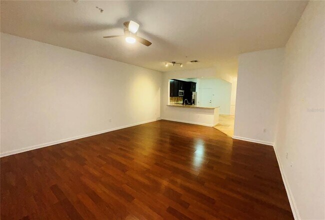 Building Photo - 6360 Ranelagh Dr