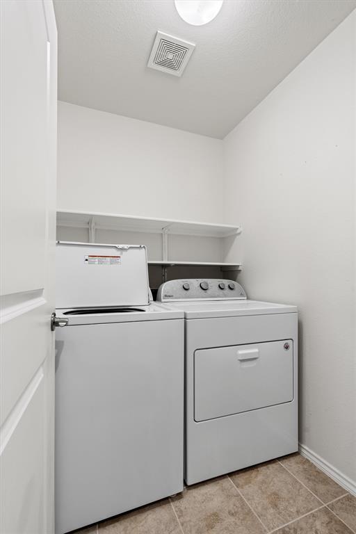 Building Photo - 206 Paint Creek Ln