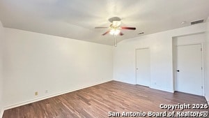 Building Photo - 5007 Wood Glen Dr