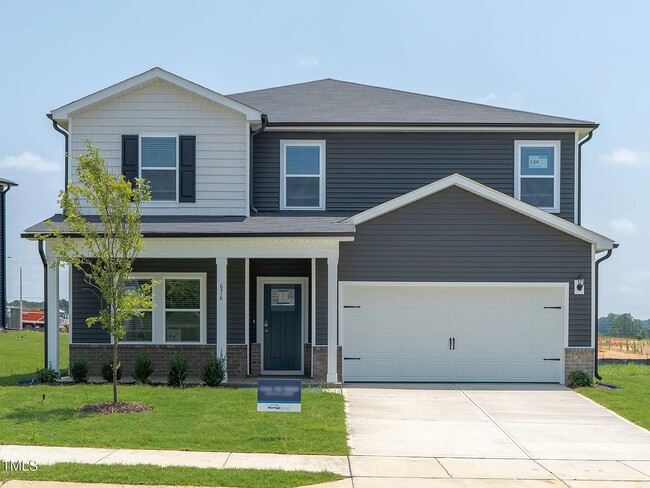 Primary Photo - 676 White Birch Ln