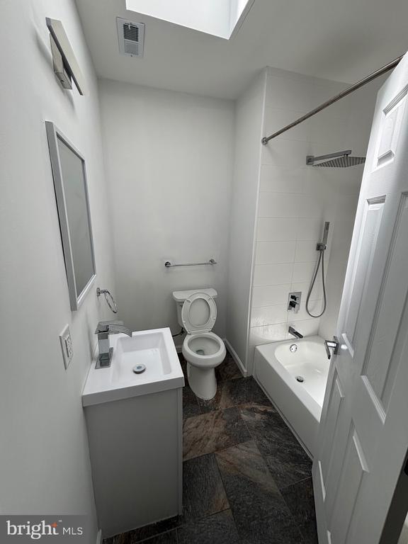 Building Photo - 4854 Brown St