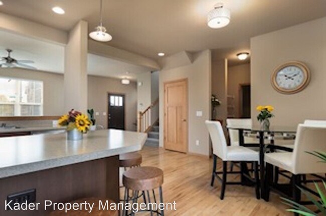 Building Photo - 4 br, 3 bath House - 6958 Reston Heights Dr.