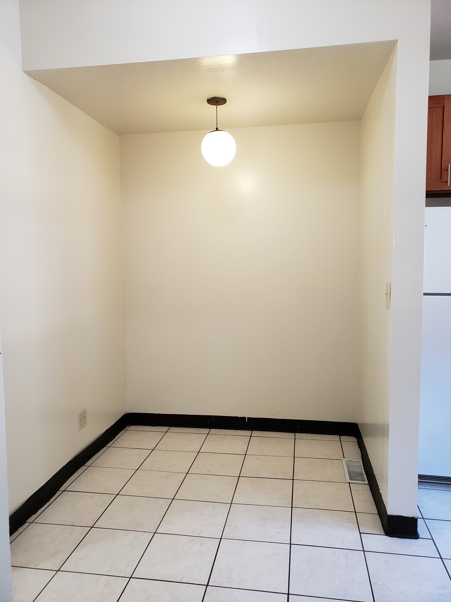 Building Photo - 1924 Channing Way