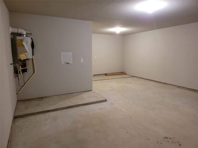 Building Photo - 124 Settlers Wy