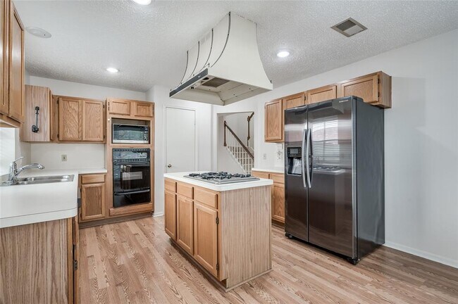 Building Photo - 3342 Bluebonnet Meadows Ln