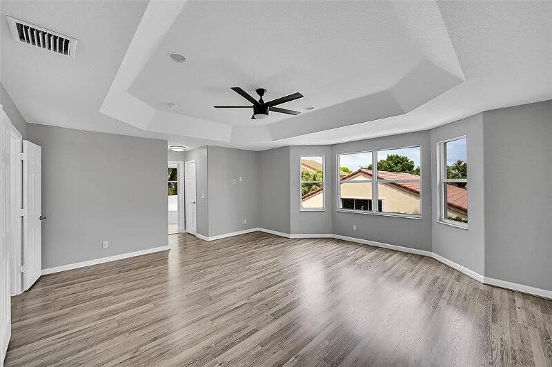 Building Photo - 4765 S Classical Blvd