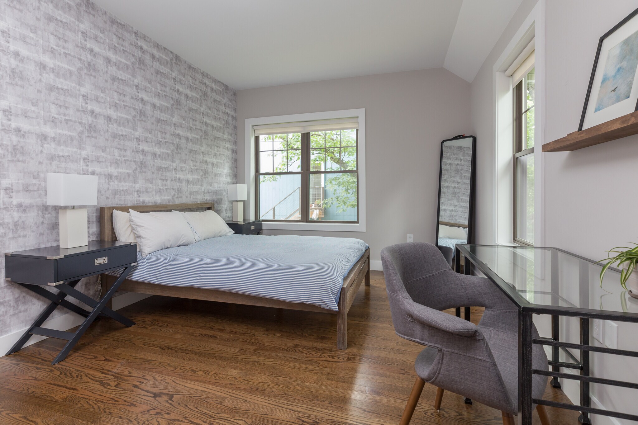 Building Photo - 65 Beech Glen St