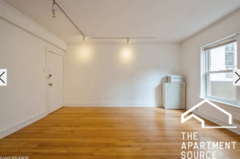 Building Photo - 2324 N Lincoln Park W