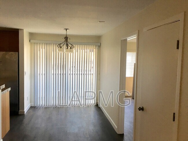 Building Photo - 18530 Hatteras St