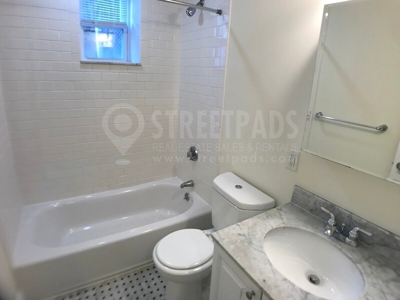 Building Photo - 3 Chauncy St