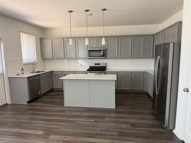 Building Photo - 316 Harper Ln