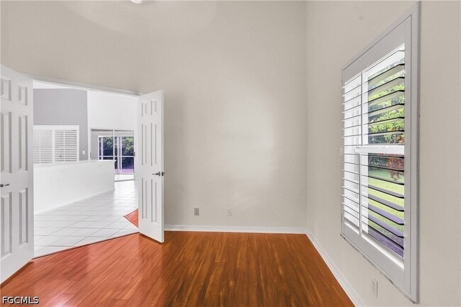 Building Photo - 22203 Seashore Cir