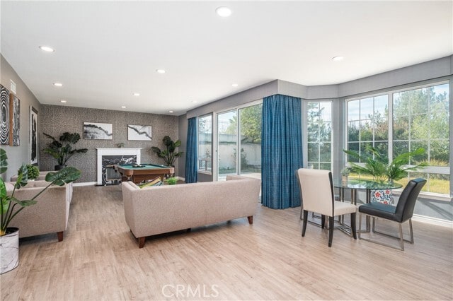 Building Photo - 17579 Marengo Dr