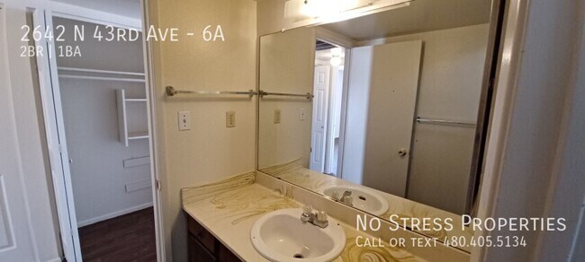 Building Photo - 2642 N 43rd Ave