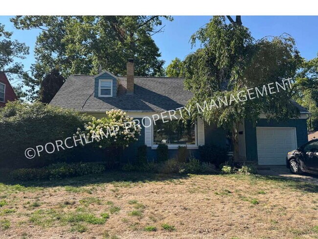 Primary Photo - 2621 Coit Ave NE
