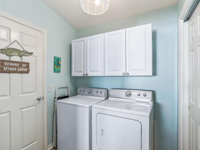 Building Photo - 3742 Viscaya Ct