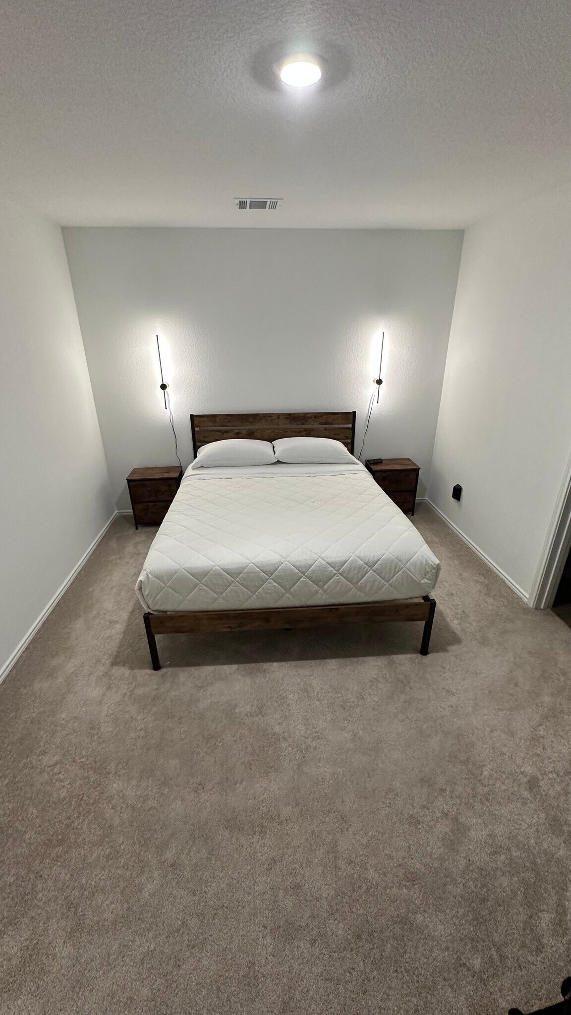 Building Photo - 67 Trinity Cir