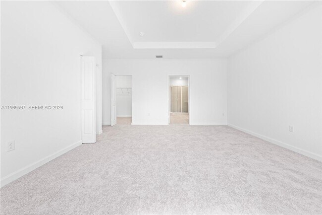 Building Photo - 2442 SE 30th Dr