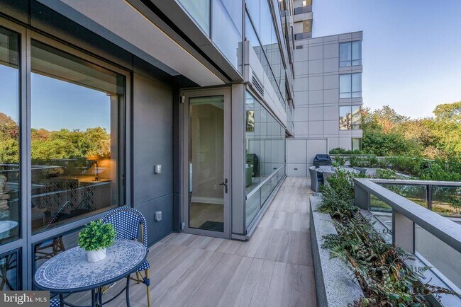 Building Photo - 2501 M St NW