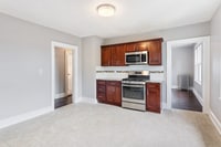 Building Photo - 106 Silver St