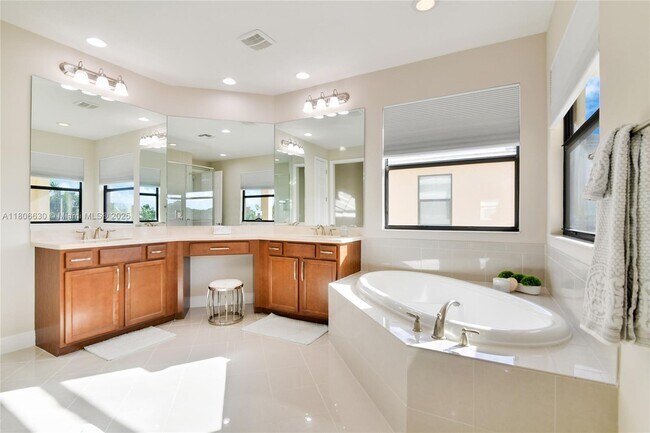 Building Photo - 12137 Boca Reserve Ln