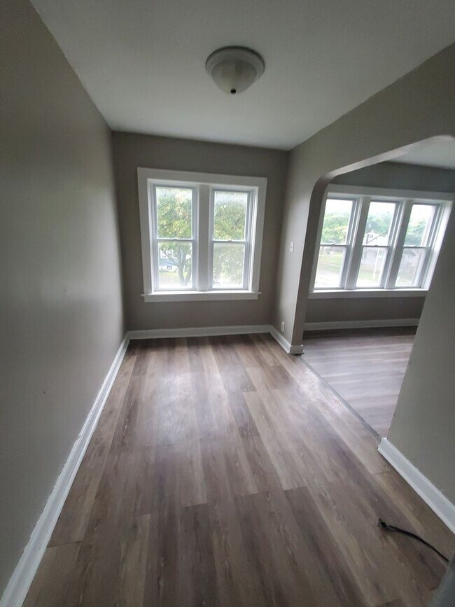 Interior Photo - 4603 N 29th St - 6 unit