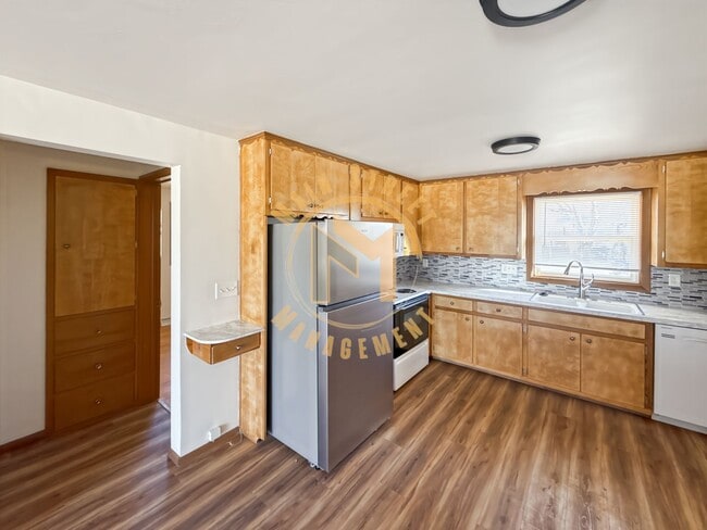 Building Photo - 2230 Mahon Ct