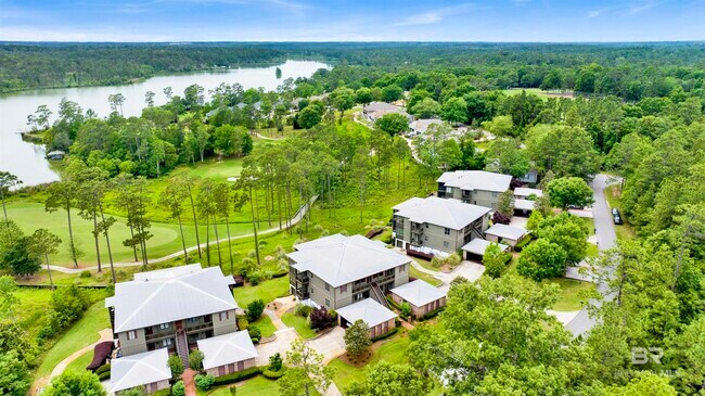 Building Photo - 32491 Water View Dr E