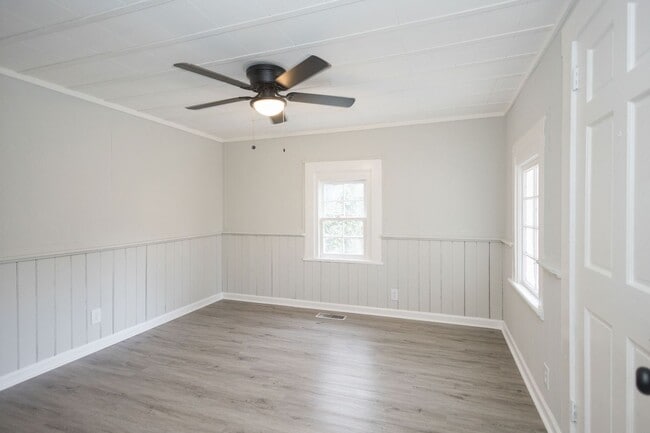 Building Photo - 2 Bedroom House for Rent in Macon, GA – THIS IS NOT A DUPLEX Near Mercer University | $800/mo