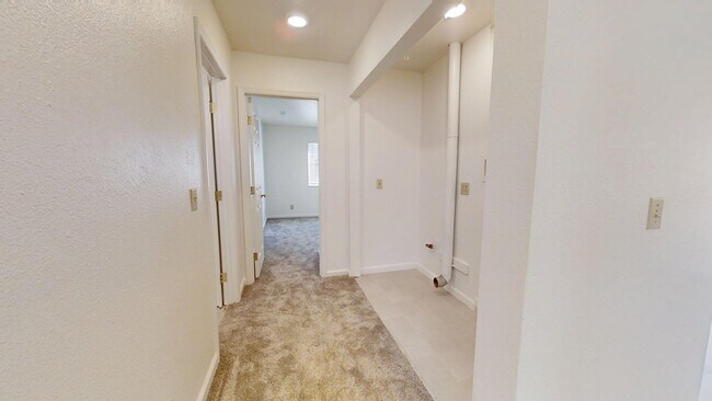 Building Photo - 1420 Slater Street