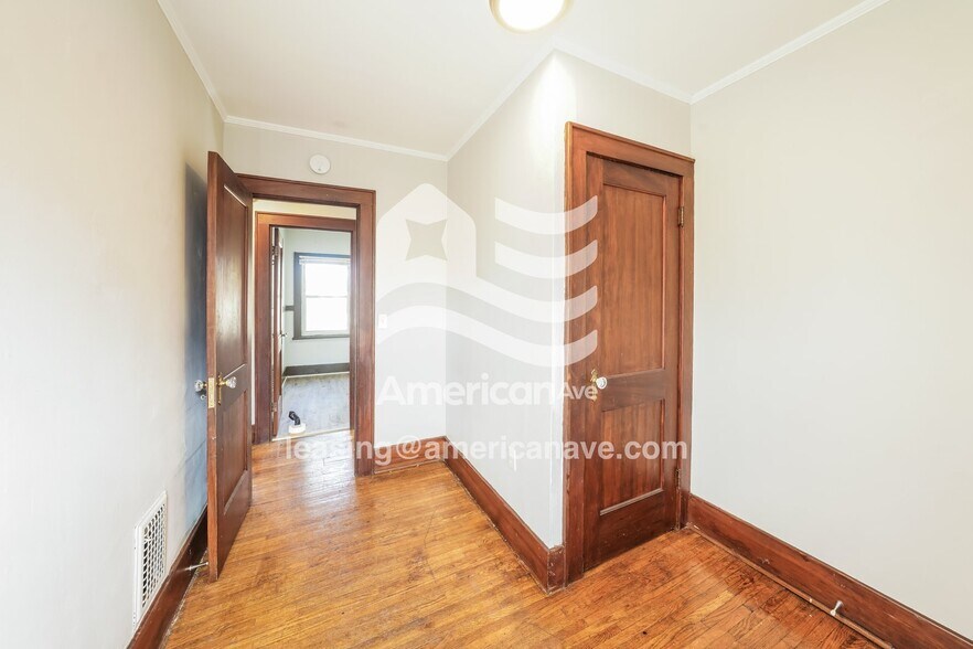 Building Photo - 206 Grafton St