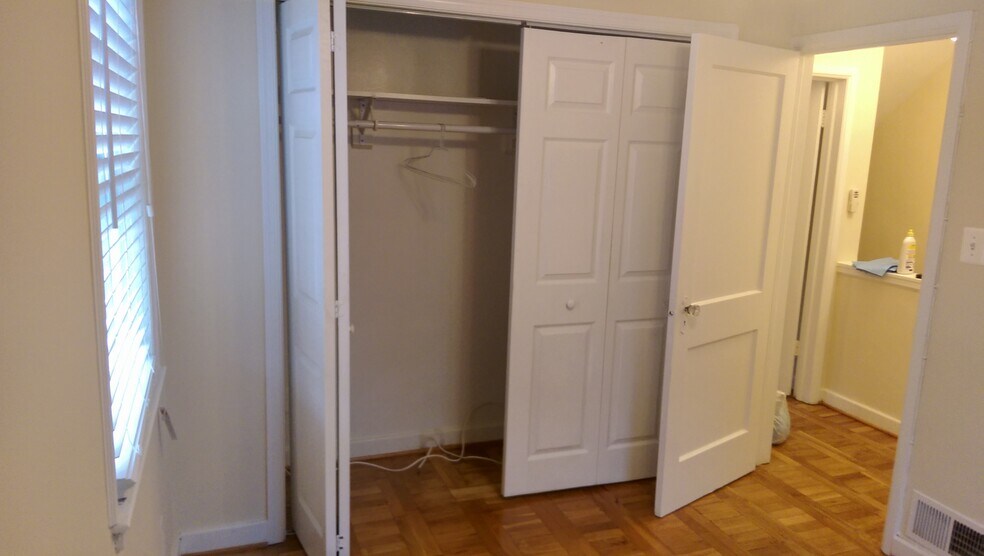 Second Bedroom - 904 S Highland St