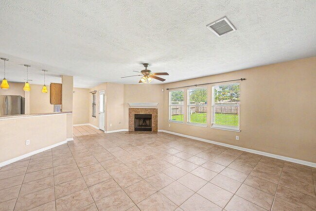 Building Photo - 18114 Sorrell Oaks Ln