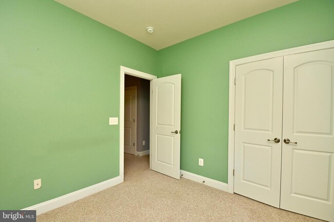 Building Photo - 43316 Old Ryan Rd