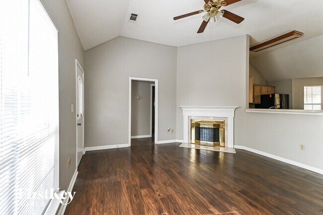 Building Photo - 6328 Farm Hill Dr