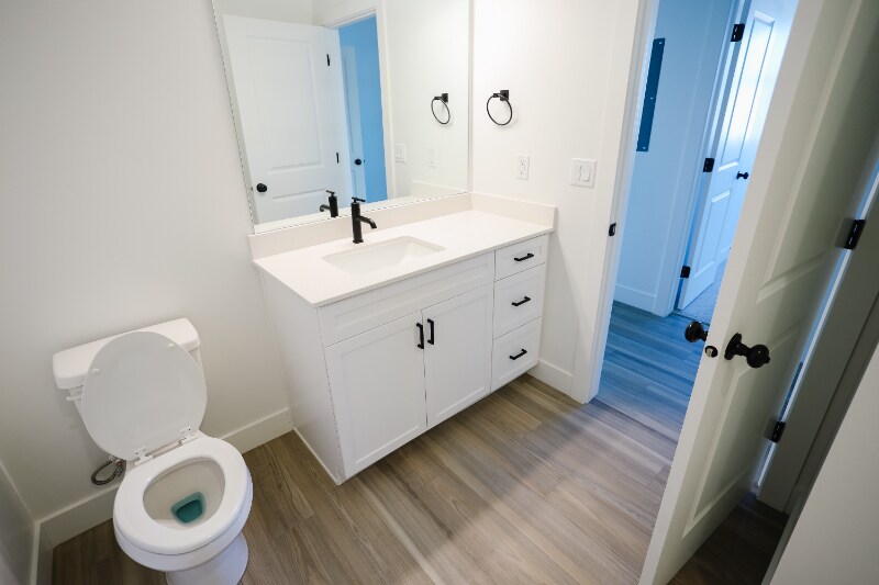 Building Photo - 6051 Silver Birch Ln