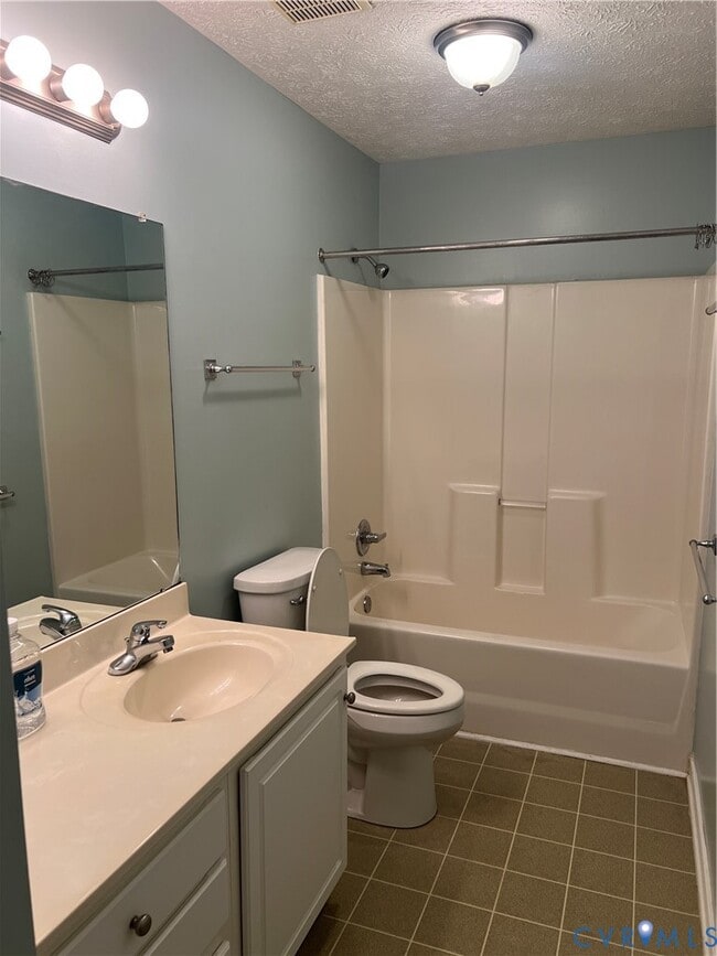 Building Photo - 12960 Moody Rd