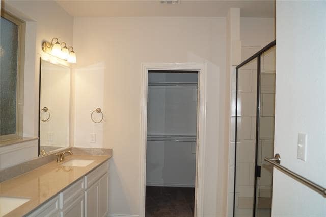 Building Photo - 2056 Meliana Dr