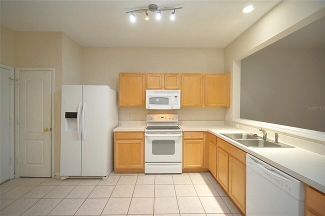 Building Photo - 2730 Conch Hollow Dr