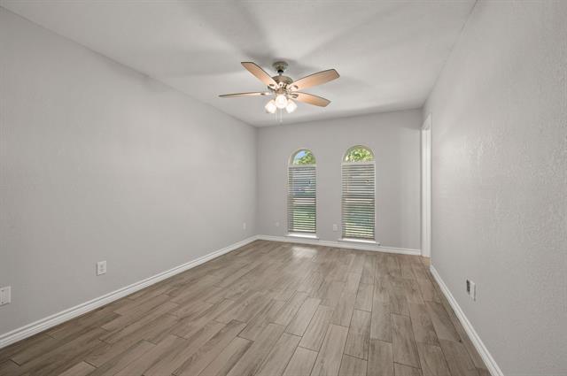 Building Photo - 7704 Mary Dr