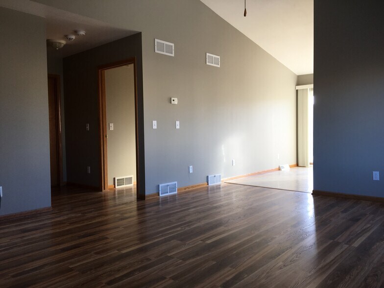 Building Photo - 5717 Ambrosia Ter
