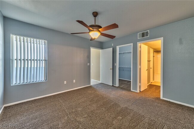 Building Photo - 45 Maleena Mesa St